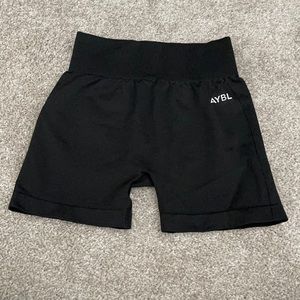 Seamless Aybl shorts